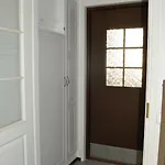 Pointin Vale Apartment *